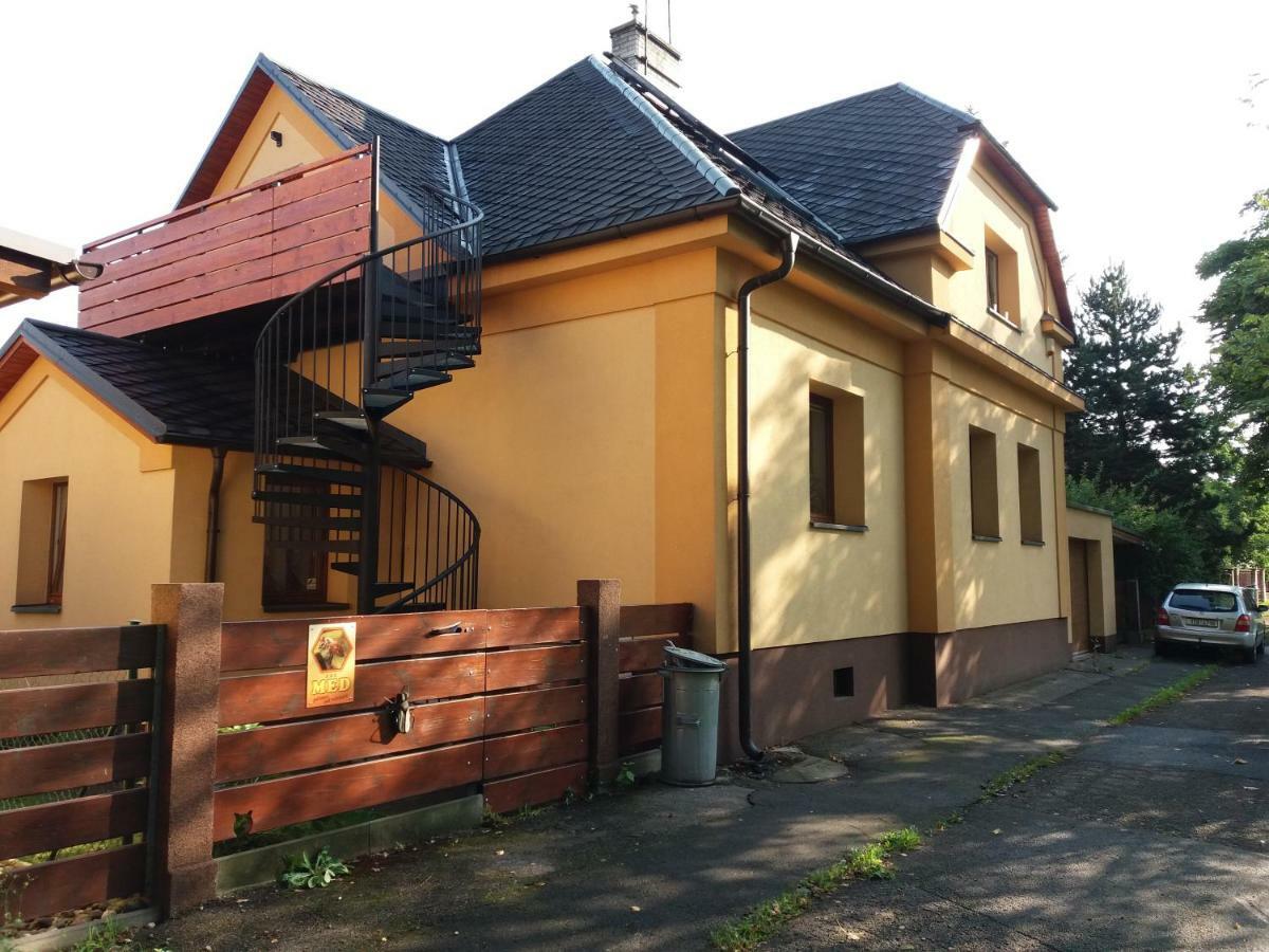 Apartmany F-M Frýdek-Místek Extérieur photo