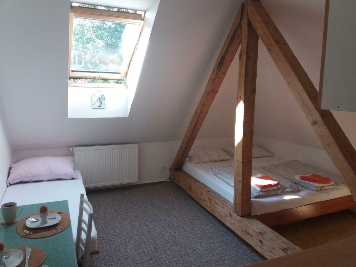 Apartmany F-M Frýdek-Místek Extérieur photo